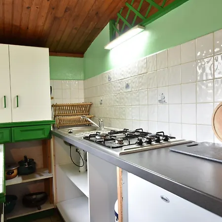 Normandy Bakery Retreat Fourneaux (Manche)