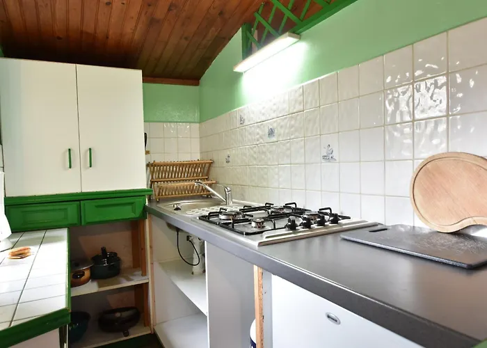 Normandy Bakery Retreat Fourneaux (Manche)